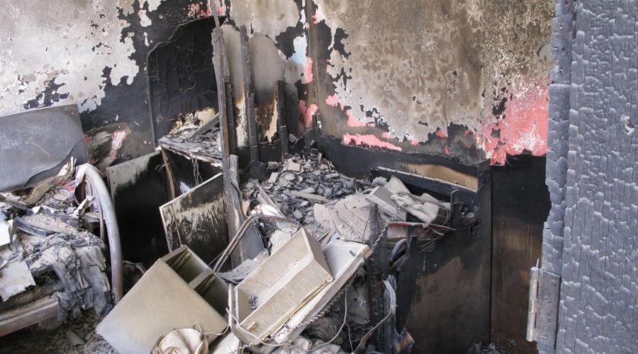 Why choose water damage restoration service for storm damage restoration in Bellevue